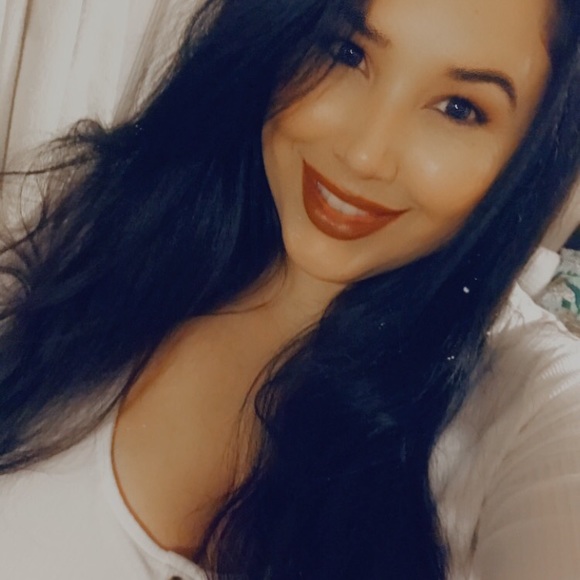 Meet your Posher, Nikky - Picture 7 of 10